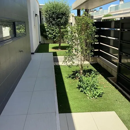 Housesleeps6-pool-beach-garden-solarium-petok Orihuela