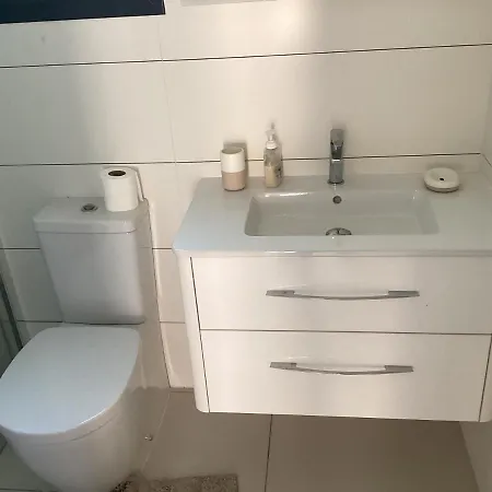 Housesleeps6-pool-beach-garden-solarium-petok Orihuela