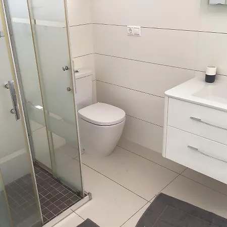 Housesleeps6-pool-beach-garden-solarium-petok * Orihuela