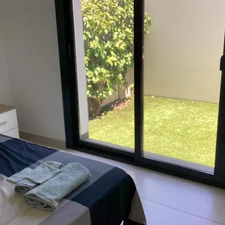 Housesleeps6-pool-beach-garden-solarium-petok * Orihuela