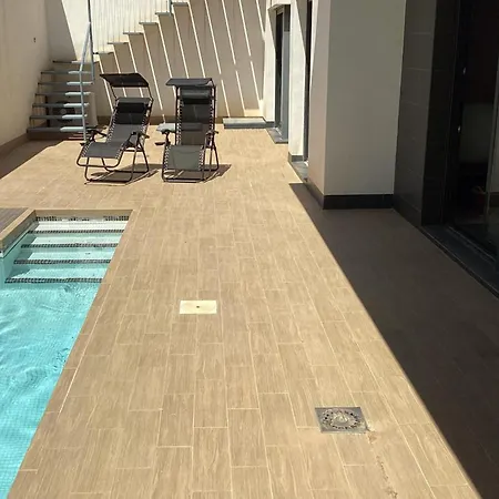 Housesleeps6-pool-beach-garden-solarium-petok Orihuela